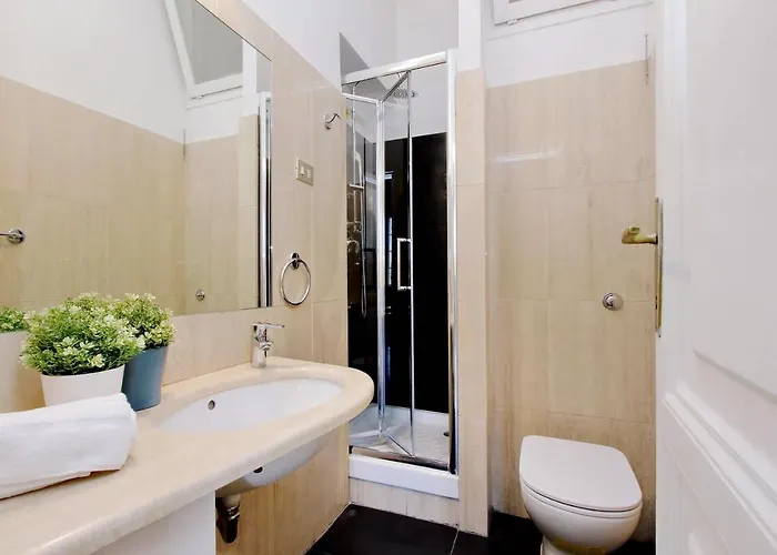 4bnb - Tiberina Spacious Апартаменты Рим