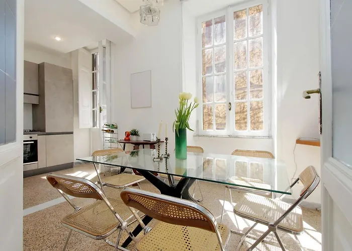 4bnb - Tiberina Spacious Апартаменты *